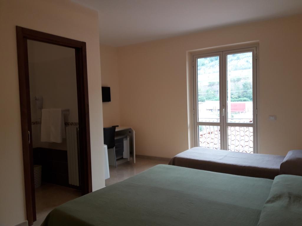 Bed and Breakfast Il Bel Risveglio Атена-Лукана Екстер'єр фото