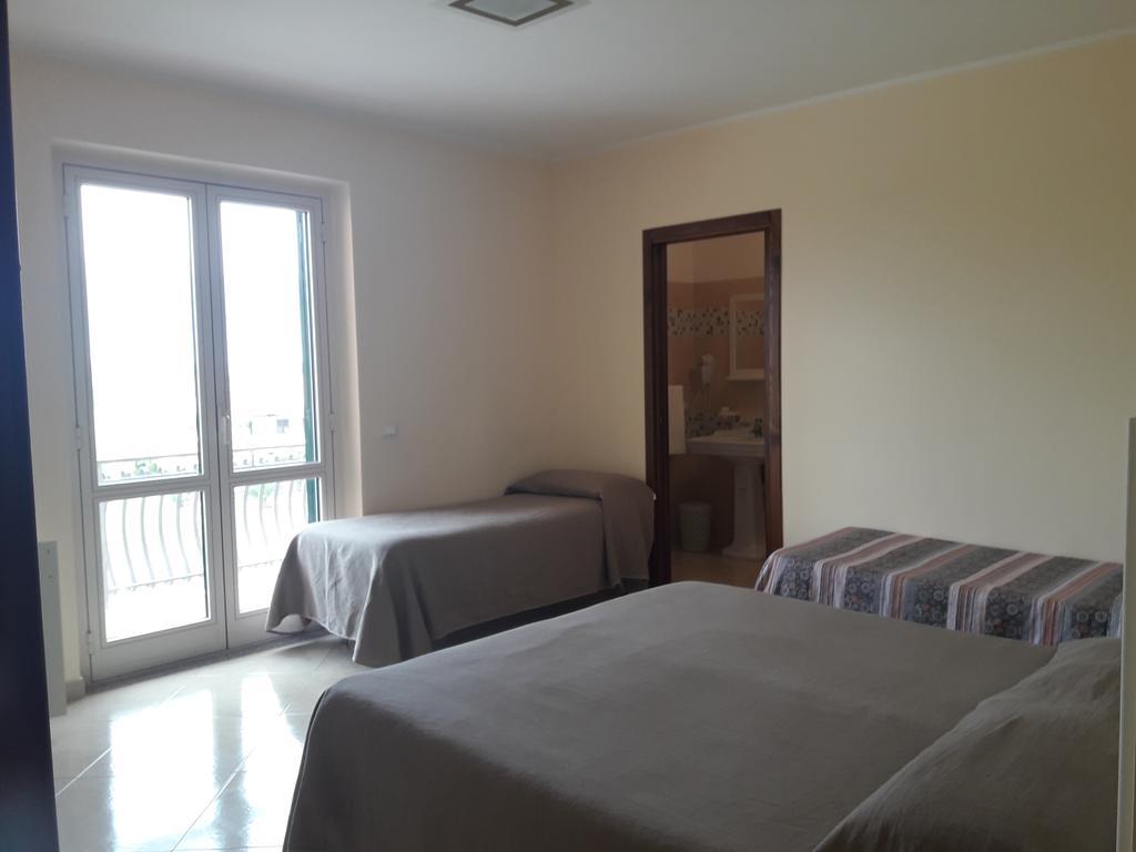 Bed and Breakfast Il Bel Risveglio Атена-Лукана Екстер'єр фото